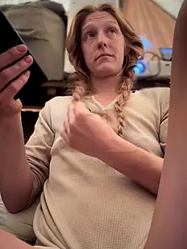 GoldenFlameGoddess online show from 13, 10, 2025