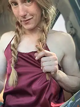 GoldenFlameGoddess online show from 29, 3, 2026