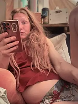 GoldenFlameGoddess online show from 26, 4, 2026