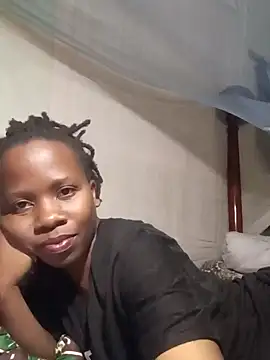 Queentesi online show from 28, 1, 2025