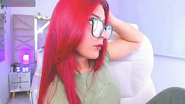 Snapshot of Zoe_Lennoxx chatting on 6, 1, 2025 Zoe Lennoxx online show from 6, 1, 2025