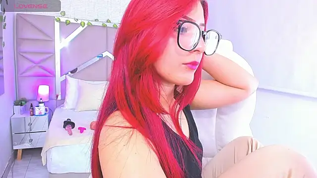 Snapshot of Zoe_Lennoxx chatting on 7, 1, 2025 Zoe Lennoxx online show from 7, 1, 2025