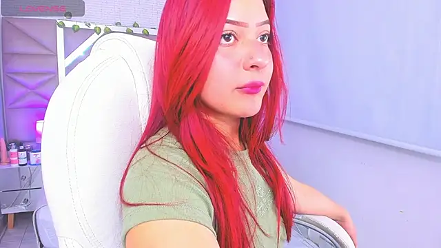 Snapshot of Zoe_Lennoxx chatting on 20, 1, 2025 Zoe Lennoxx online show from 20, 1, 2025