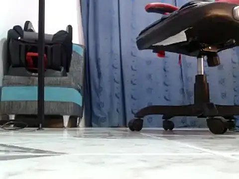 Snapshot of KarimaSarabe chatting on 11, 1, 2025 KarimaSarabe online show from 11, 1, 2025