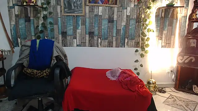 Snapshot of KarimaSarabe chatting on 4, 10, 2025 KarimaSarabe online show from 4, 10, 2025