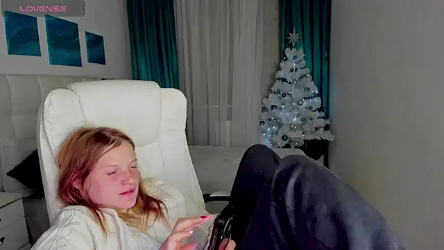 Kathlyn  Heath online show from 19, 1, 2025