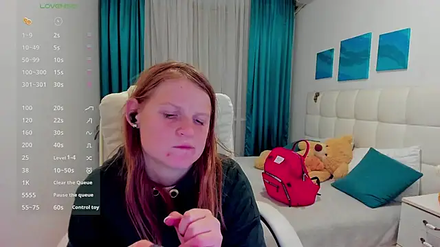 Kathlyn  Heath online show from 25, 1, 2025