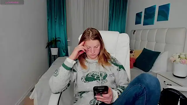 Kathlyn  Heath online show from 4, 2, 2025