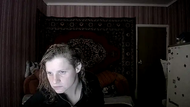 Kathlyn  Heath online show from 16, 10, 2025