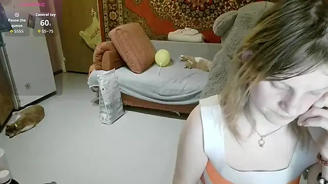 Kathlyn  Heath online show from 12, 3, 2026