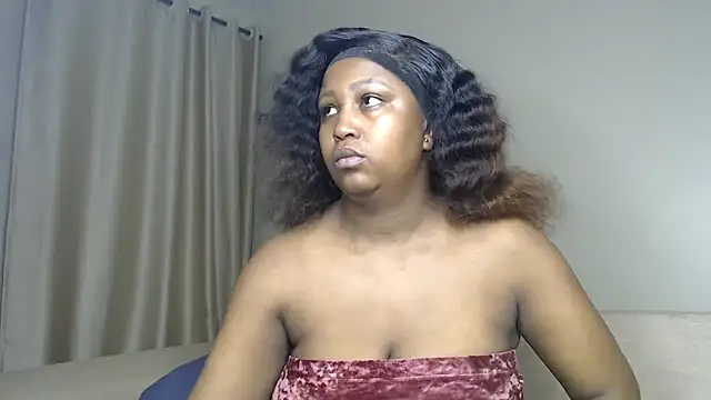 NIKKIE LOVE online show from 14, 10, 2025