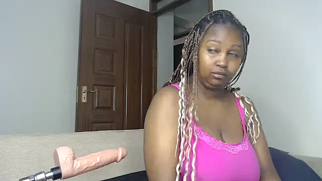NIKKIE LOVE online show from 18, 6, 2026