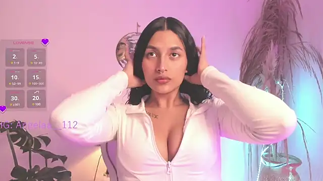 Snapshot of Anngel_1 chatting on 8, 2, 2025 Anngel 1 online show from 8, 2, 2025