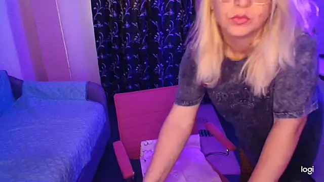 freyyamore1 online show from 8, 7, 2026