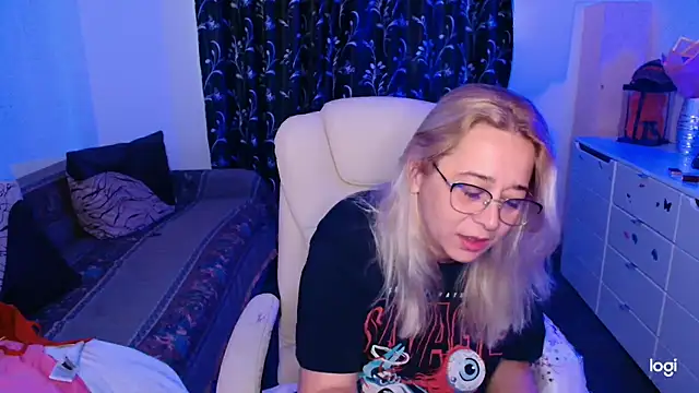 freyyamore1 online show from 30, 7, 2026