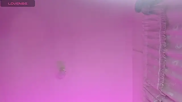 stephany doll  online show from 23, 12, 2024