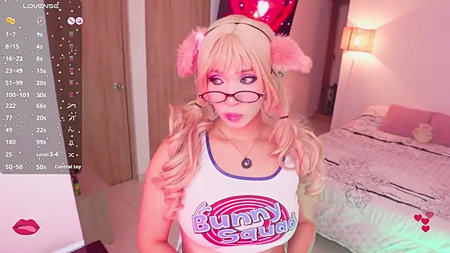 Snapshot of angel_rouse_ chatting on 19, 9, 2025 angel rouse online show from 19, 9, 2025