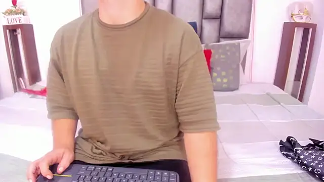 michacosio online show from 5, 8, 2026