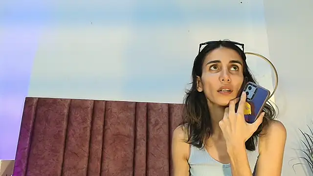 Snapshot of Nina_Cavaali chatting on 27, 9, 2025 Nina Cavaali online show from 27, 9, 2025