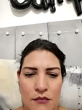 Mia Hampton online show from 21, 2, 2026