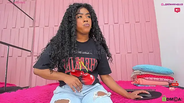 Briana Wells  online show from 18, 2, 2025