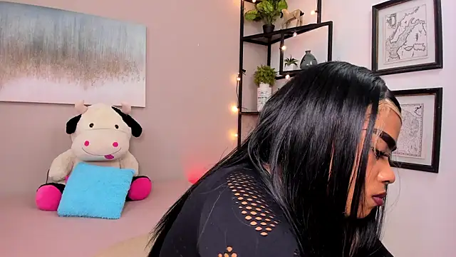 Briana Wells  online show from 13, 6, 2026