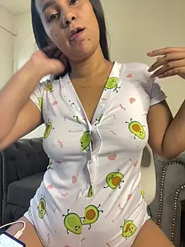 Leticia goddes online show from 4, 7, 2026