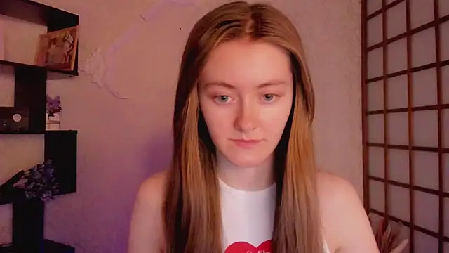 KateCuddle online show from 19, 2, 2025