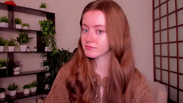 KateCuddle online show from 15, 9, 2025