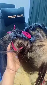 Snapshot of Maple_Honeycome chatting on 15, 12, 2024 Maple Honeycome online show from 15, 12, 2024