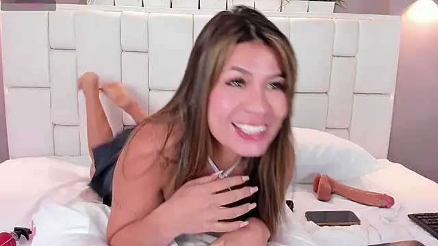 ValeriaGarcia online show from 6, 1, 2025