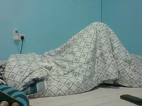 Snapshot of Eminent_Ride chatting on 22, 10, 2025 Eminent Ride online show from 22, 10, 2025