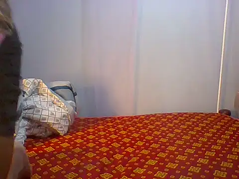 Snapshot of Eminent_Ride chatting on 11, 11, 2025 Eminent Ride online show from 11, 11, 2025