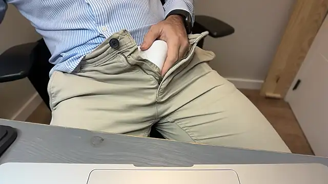 rickyi2023 online show from 10, 11, 2025