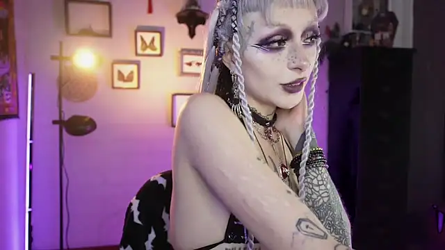 Snapshot of insania_9999_ chatting on 26, 2, 2026 insania 9999 online show from 26, 2, 2026