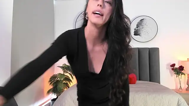 SaharaGarcia   online show from 19, 2, 2025