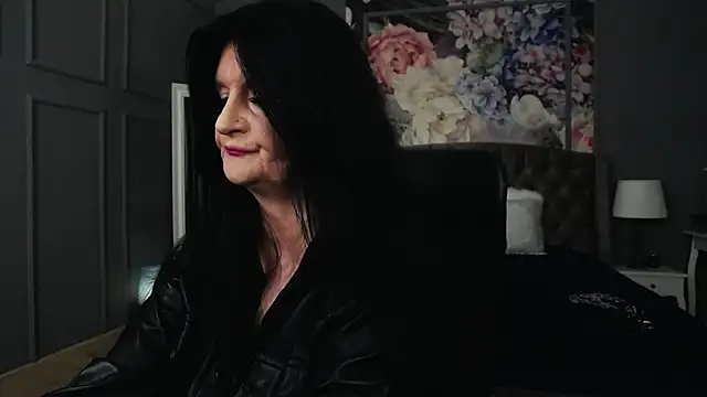 DomMelissaW online show from 29, 9, 2025