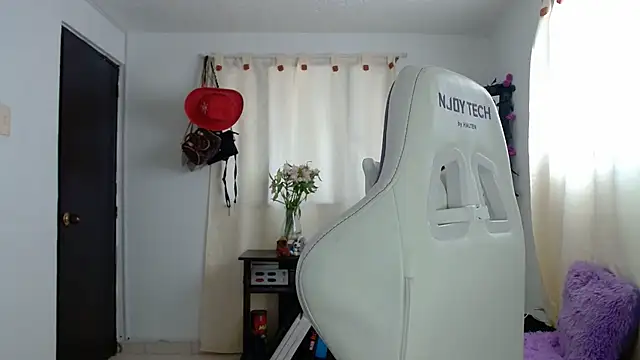 Snapshot of InocentHeaven1 chatting on 9, 12, 2024 InocentHeaven1 online show from 9, 12, 2024