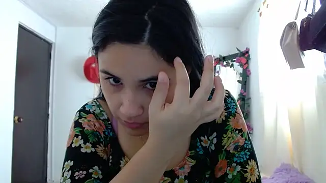 Snapshot of InocentHeaven1 chatting on 25, 2, 2025 InocentHeaven1 online show from 25, 2, 2025