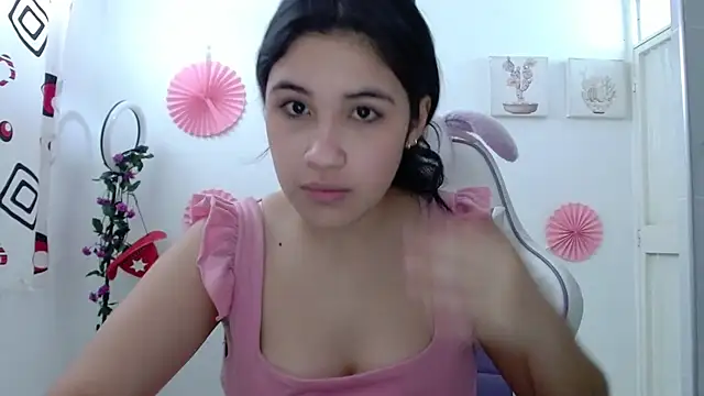 Snapshot of InocentHeaven1 chatting on 27, 10, 2025 InocentHeaven1 online show from 27, 10, 2025