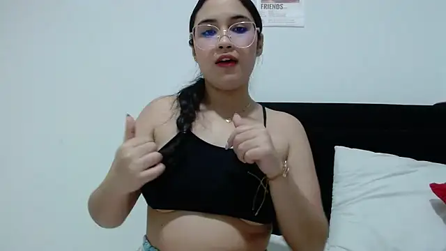 InocentHeaven1 online show from 22, 4, 2026