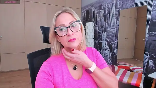 Snapshot of jane_turner chatting on 15, 5, 2026 jane turner online show from 15, 5, 2026