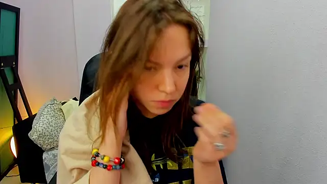 Persephoni online show from 25, 4, 2026