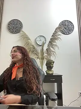 LiaVillalobos online show from 23, 4, 2026