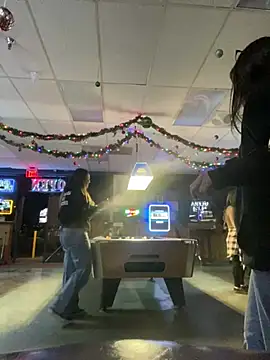 Snapshot of LeaGambit__ chatting on 20, 12, 2024 LeaGambit online show from 20, 12, 2024