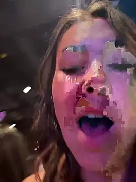 Snapshot of LeaGambit__ chatting on 28, 1, 2025 LeaGambit online show from 28, 1, 2025