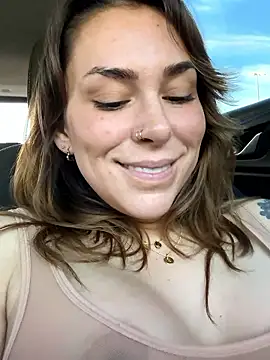 Snapshot of LeaGambit__ chatting on 12, 1, 2026 LeaGambit online show from 12, 1, 2026