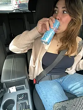 Snapshot of LeaGambit__ chatting on 20, 2, 2026 LeaGambit online show from 20, 2, 2026