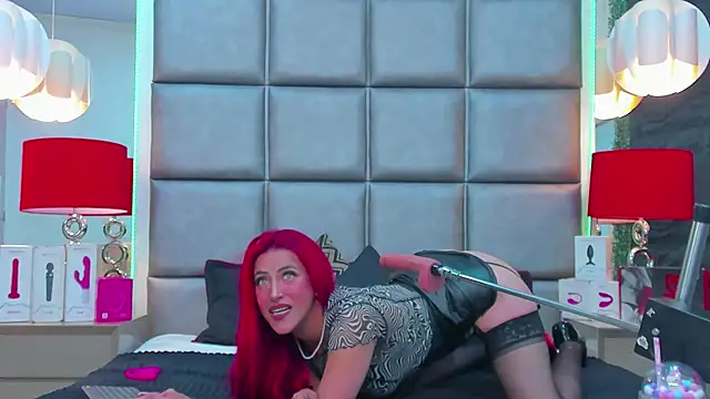 AllissaBrowm online show from 25, 2, 2026