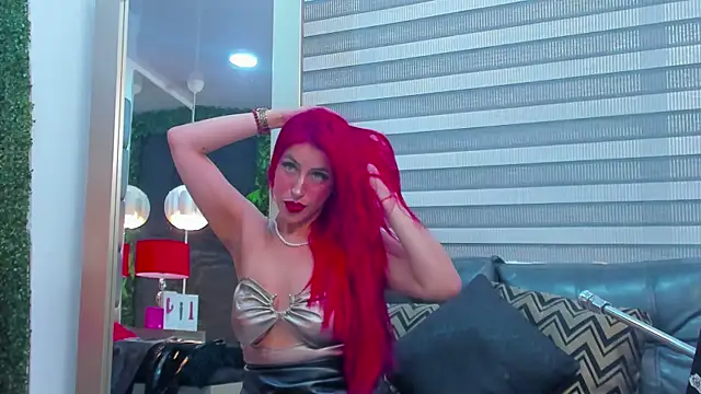 AllissaBrowm online show from 16, 4, 2026